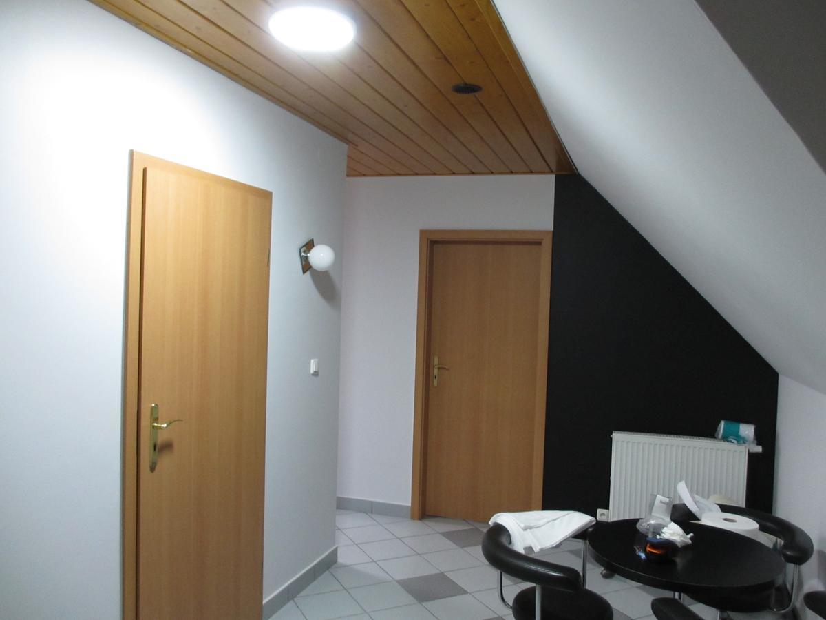 Mylak Hotel Korbielow Exterior photo